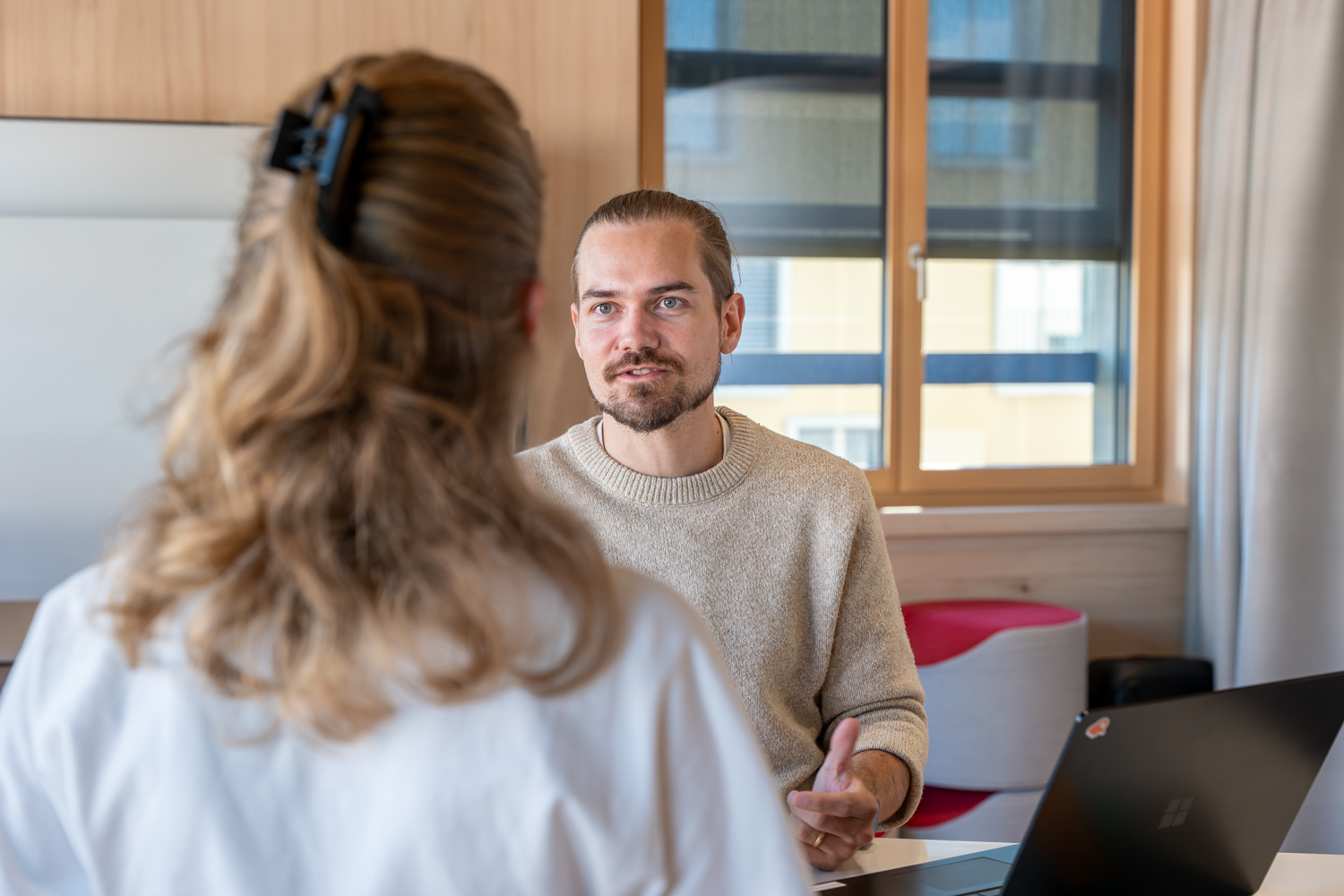 Webinar: Notiz-Chaos in Microsoft 365? OneNote, Loop oder Copilot Notizbuch